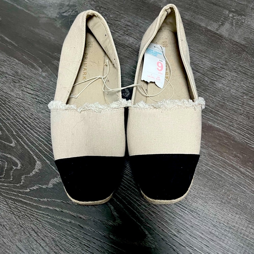 Women's Black and Cream Slip-On Shoes